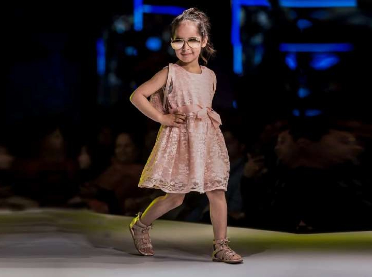 Junior'sFashionWeek 